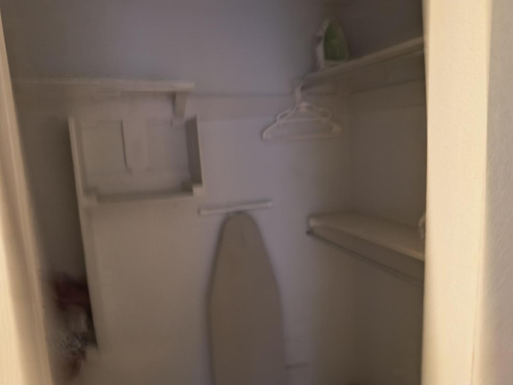 1 Bdrm Bathroom * Las Vegas